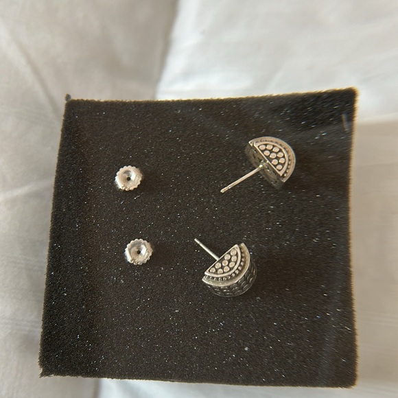 John Hardy Earrings - Picture 8 of 8